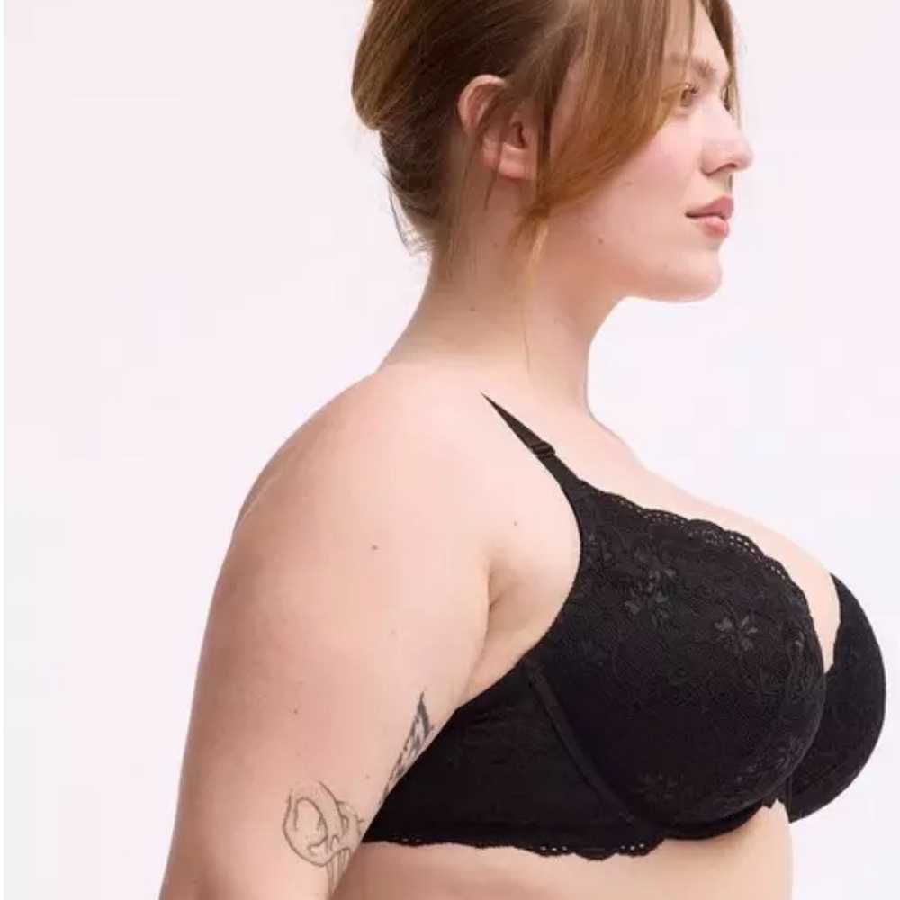 torrid Black Lace Plunge Bra with Scalloped Trim - Picture 2 of 4